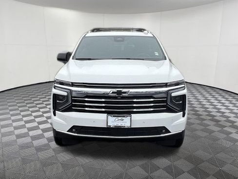 New 2026 Chevrolet Suburban LT w/ Comfort Package image 2