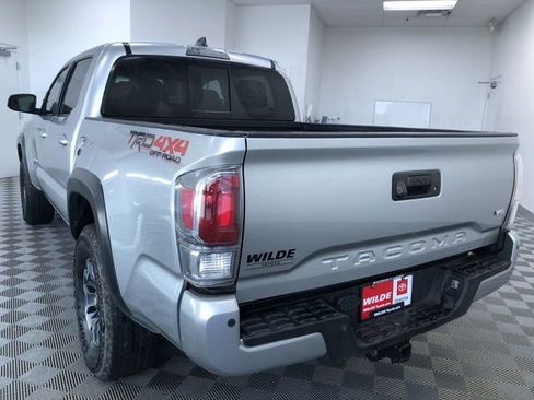 Used 2023 Toyota Tacoma TRD Off-Road image 4