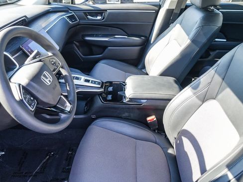 Used 2018 Honda Clarity Plug-In Hybrid image 16