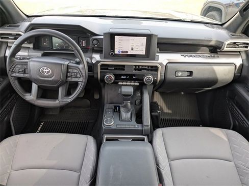 Used 2025 Toyota Tacoma SR5 image 15