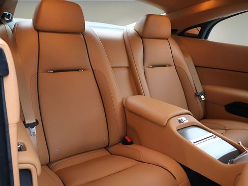 Certified 2019 Rolls-Royce Wraith RWD image 18