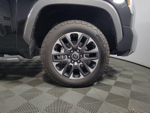 Used 2023 Toyota Tundra Limited AWD/4WD image 12