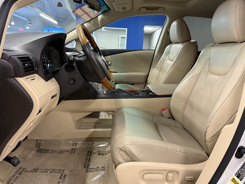 Used 2010 Lexus RX 350 2WD w/ Premium Pkg image 12