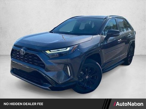 Used 2023 Toyota RAV4 XSE AWD/4WD image 1