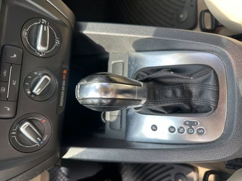 Used 2012 Volkswagen Jetta TDI image 22