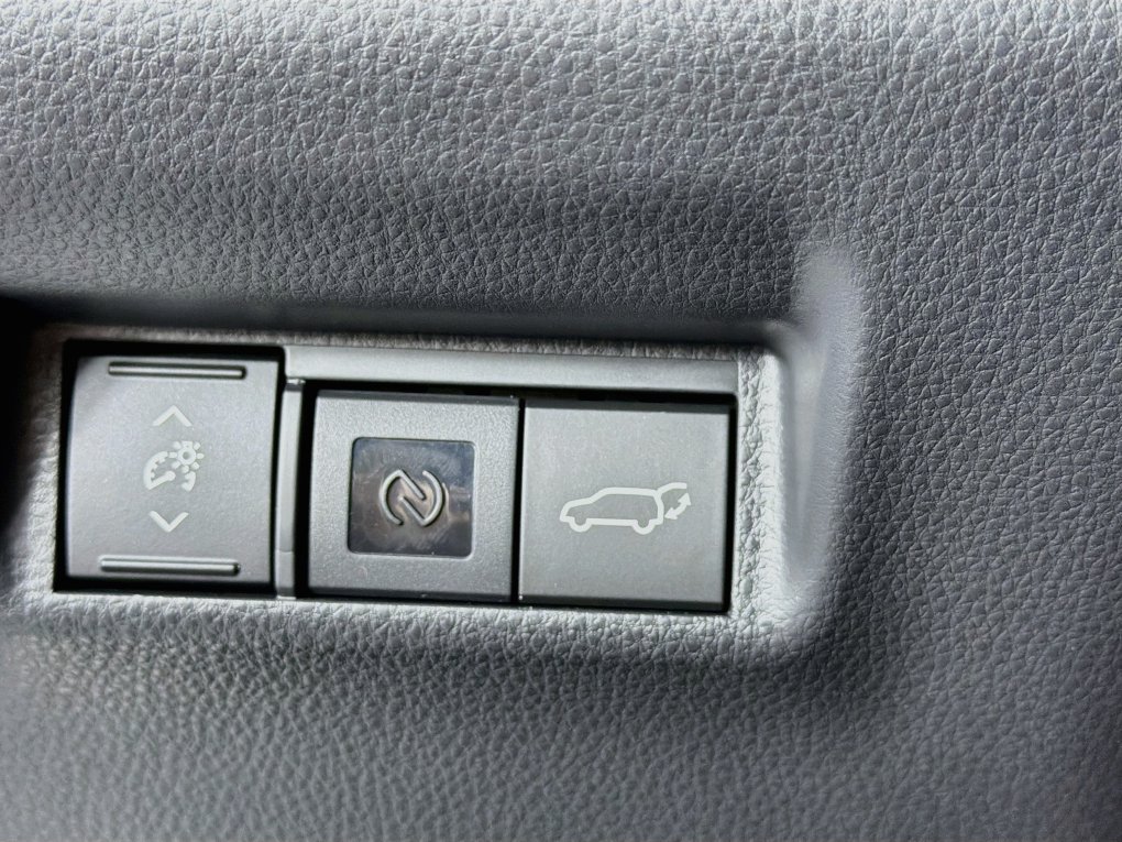 Used 2026 Toyota RAV4 XLE Premium w/ Weather Package FWD image 14