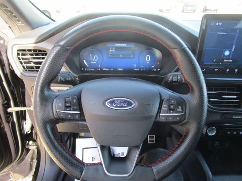 Used 2024 Ford Escape ST-Line Select w/ Tech Pack #2 AWD/4WD image 15