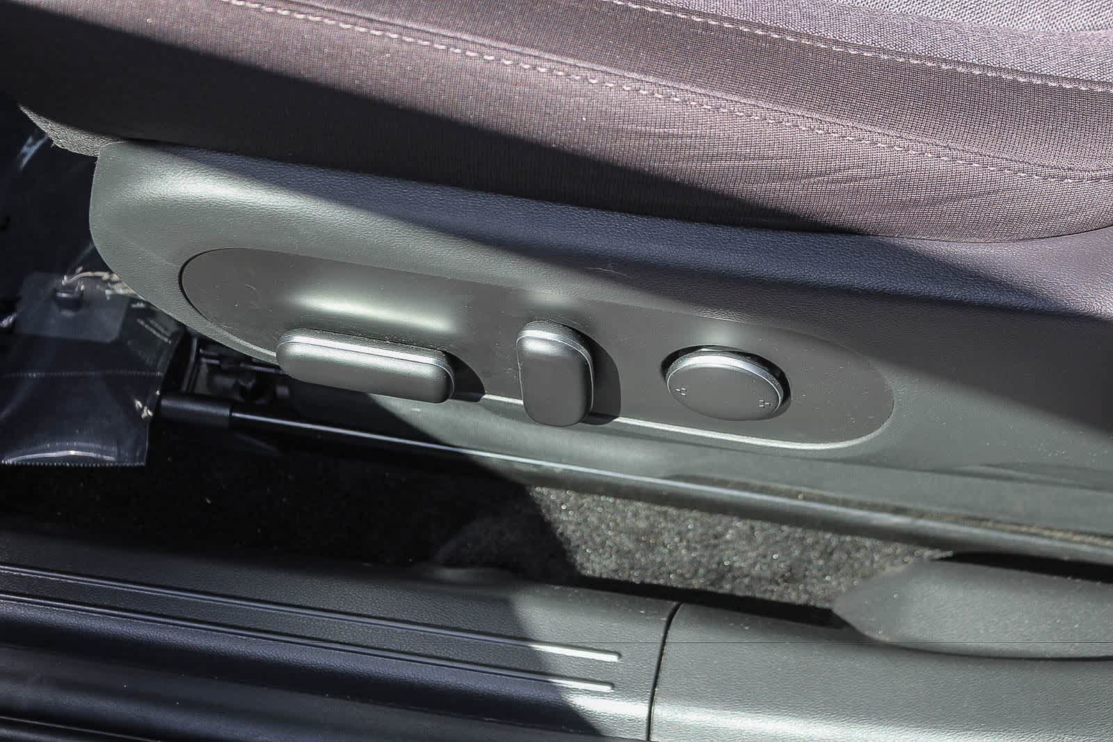 Certified 2024 Hyundai Ioniq 5 SEL RWD image 27