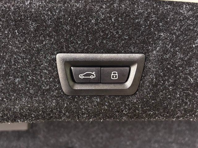 Used 2025 BMW 330i Sedan RWD image 44