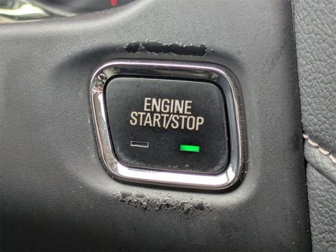 Used 2021 GMC Acadia Denali w/ Denali Technology Package image 36