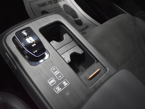 Certified 2024 Nissan Ariya AWD image 20