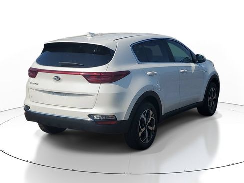 Used 2022 Kia Sportage LX AWD/4WD image 4