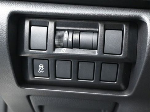 Used 2023 Subaru Impreza 2.0i image 8