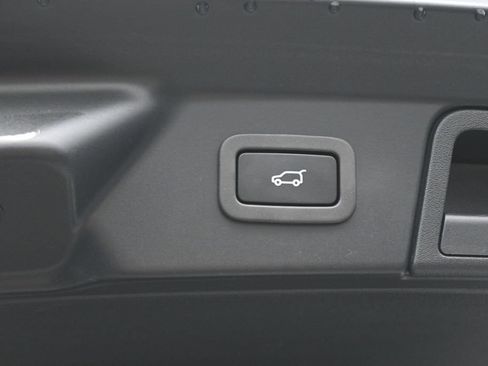 Used 2021 Land Rover Range Rover Velar R-Dynamic S AWD/4WD image 26