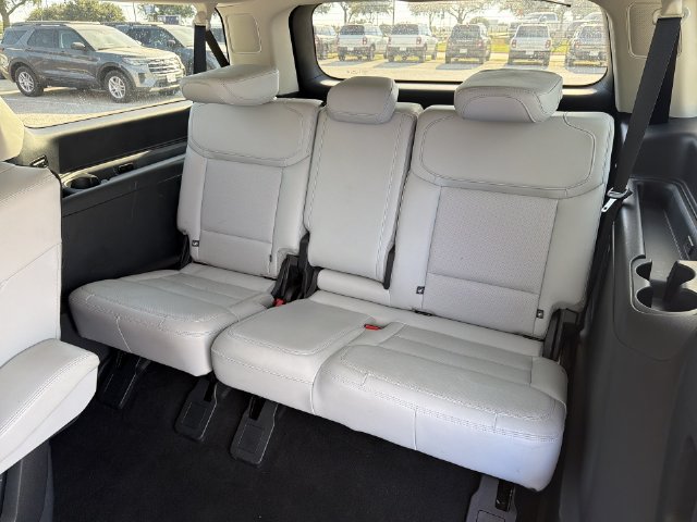 Used 2025 Ford Expedition Max Platinum w/ Driver's Package AWD/4WD image 24