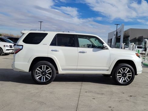 Used 2016 Toyota 4Runner Limited image 2