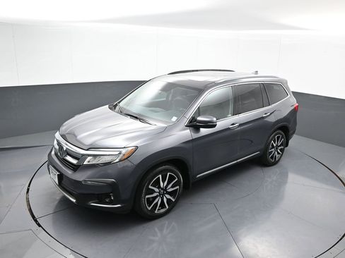 Certified 2022 Honda Pilot Touring image 37