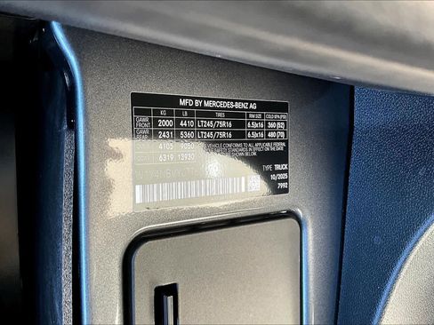 New 2026 Mercedes-Benz Sprinter 2500 image 21