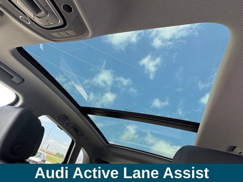 Used 2019 Audi Q5 Prestige w/ Prestige Package AWD/4WD image 29