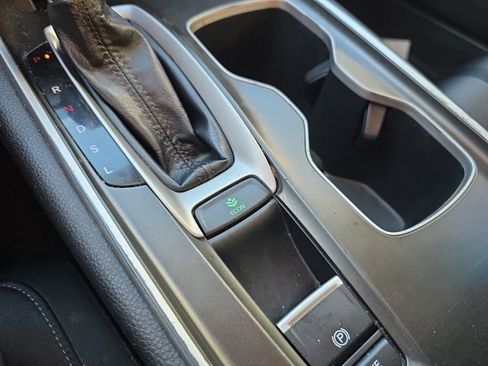 Used 2020 Honda Accord EX image 27