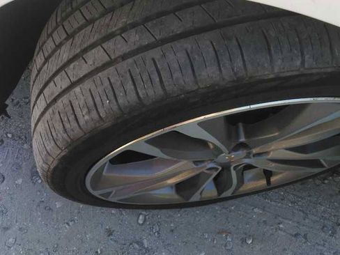 Used 2024 Chevrolet Malibu LT image 11