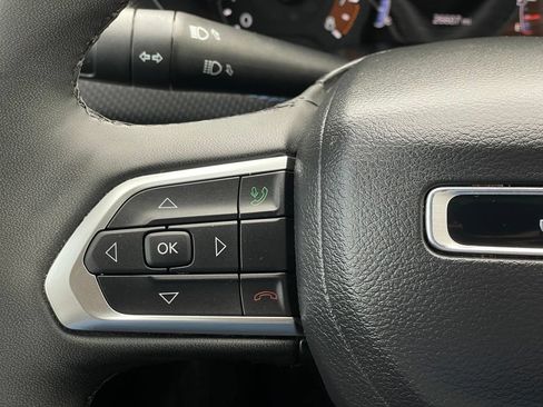 Used 2026 Jeep Compass Limited AWD/4WD image 19