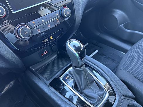 Used 2020 Nissan Rogue Sport S w/ Appearance Package image 9