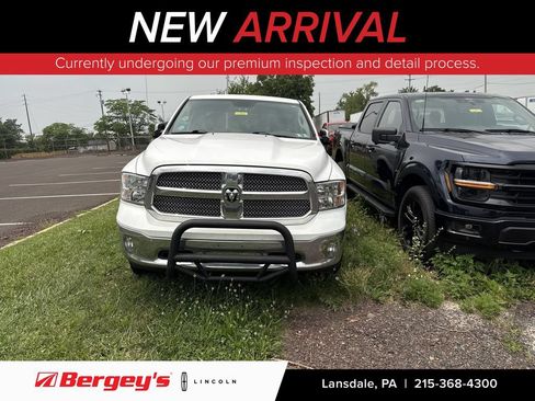 Used 2018 RAM 1500 SLT AWD/4WD image 1