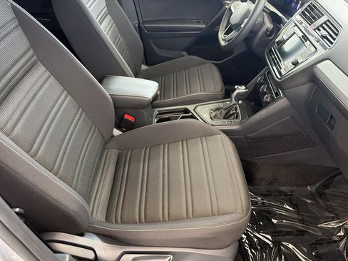 Certified 2024 Volkswagen Tiguan S FWD image 22