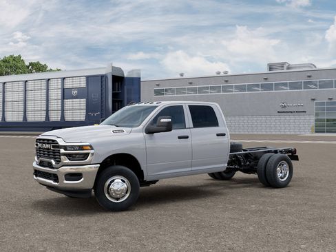 New 2026 RAM 3500 Tradesman w/ Chrome Appearance Group A AWD/4WD image 1