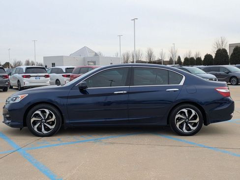 Used 2016 Honda Accord EX-L image 10