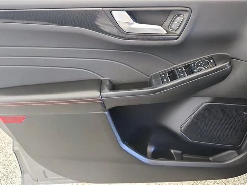 Used 2024 Ford Escape ST-Line FWD image 24