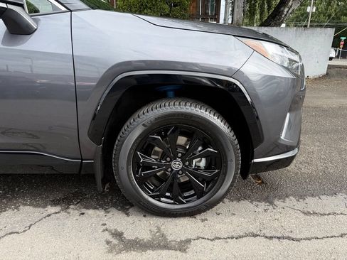 Certified 2023 Toyota RAV4 XSE AWD/4WD image 12