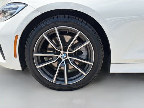 Used 2019 BMW 330i Sedan w/ Convenience Package RWD image 40