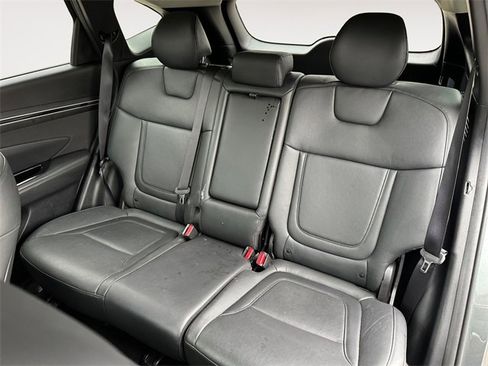 Used 2022 Hyundai Tucson Limited image 13