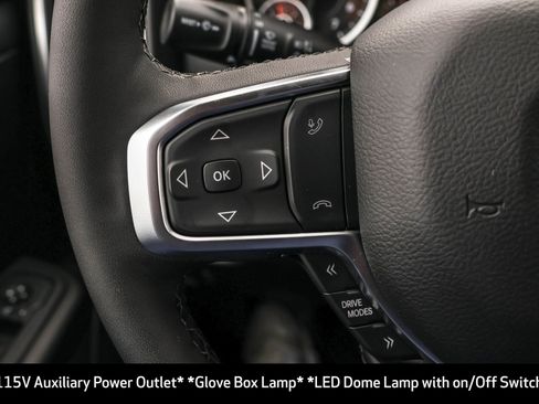 New 2026 RAM 1500 4x4 Crew Cab image 31