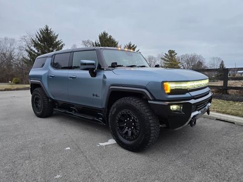 Used 2024 GMC Hummer EV 3X w/ Omega Edition image 8