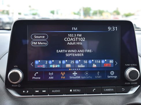 Certified 2025 Nissan Sentra SV w/ All-Weather Package FWD image 33