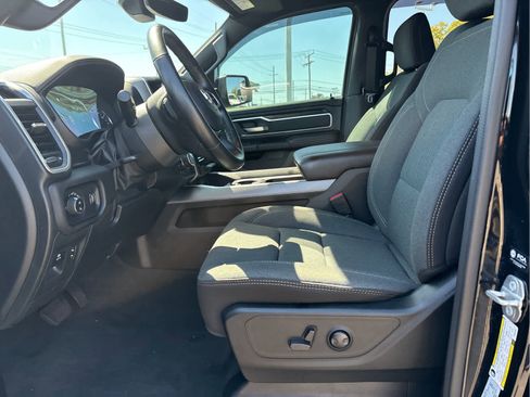 Used 2023 RAM 1500 Big Horn AWD/4WD image 8