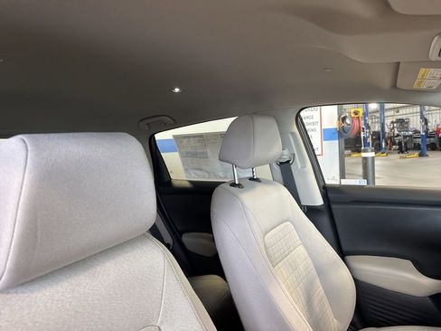 New 2026 Honda HR-V LX image 29