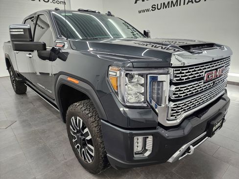 Used 2023 GMC Sierra 3500 Denali w/ Denali Ultimate Package image 2