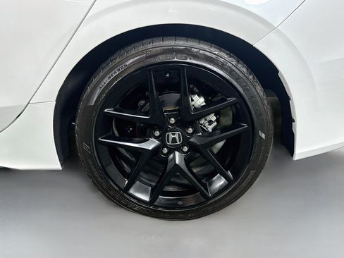 Used 2024 Honda Civic Sport image 29