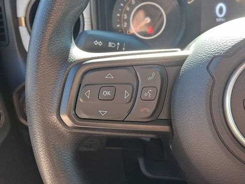 Used 2024 Jeep Gladiator Sport AWD/4WD image 25