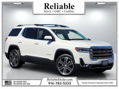 Used 2022 GMC Acadia SLT w/ Technology Package