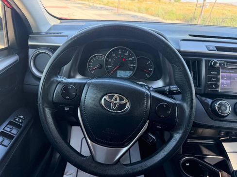 Used 2016 Toyota RAV4 LE AWD/4WD image 22