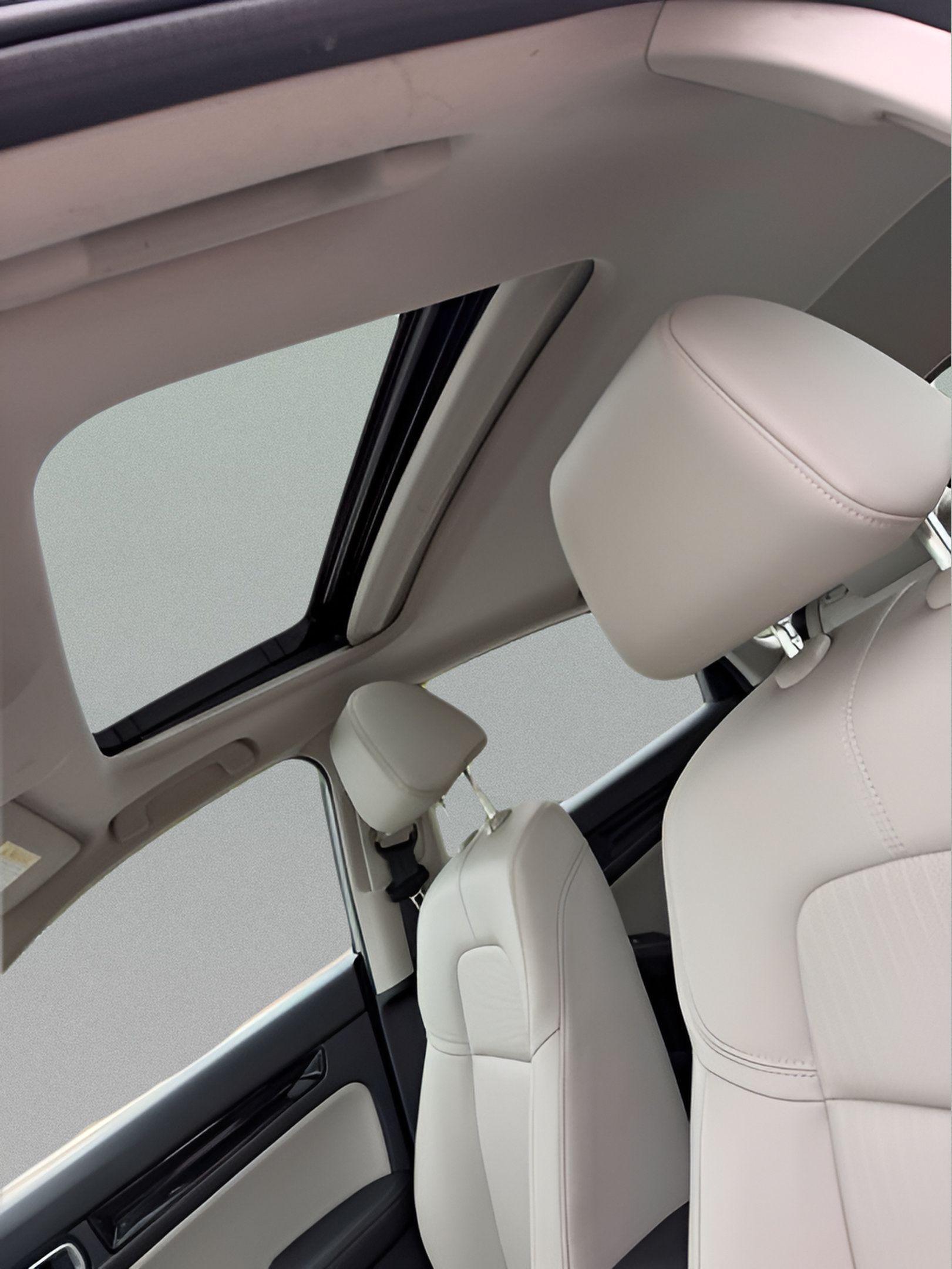 Used 2024 Honda Civic EX-L image 29