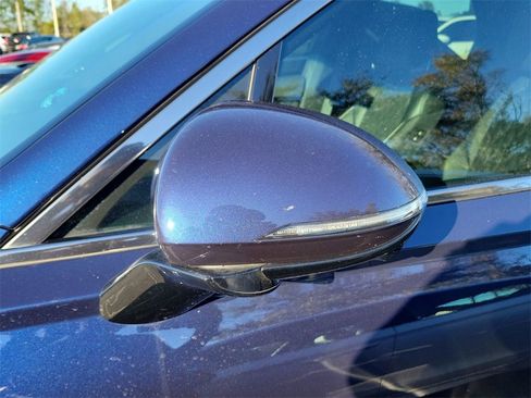 Used 2025 Genesis GV70 3.5T Sport w/ Sport Advanced Package image 6