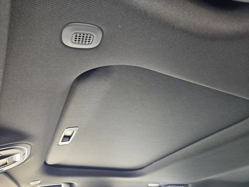 New 2025 Jeep Grand Cherokee Altitude AWD/4WD image 20