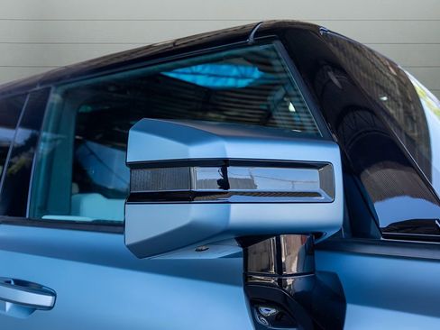 Used 2024 GMC Hummer EV 3X w/ Omega Edition AWD/4WD image 12