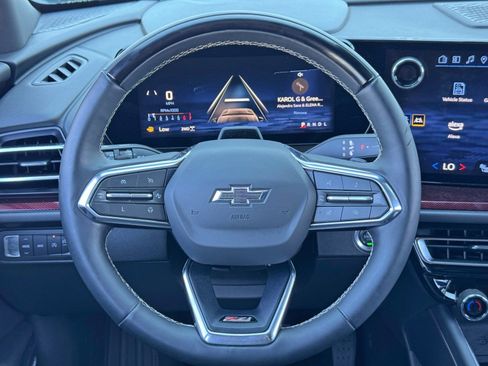 Used 2024 Chevrolet Traverse Z71 w/ Enhanced Driving Package image 18